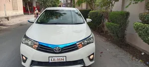 Toyota Corolla XLi VVTi 2015 for Sale