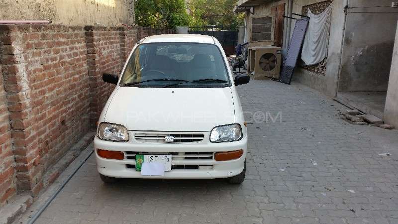 Daihatsu Cuore 2010 for Sale in Sialkot Image-1