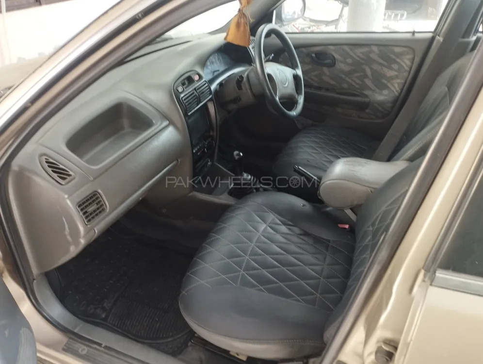 Suzuki Baleno 2004 for Sale in Khanewal Image-1
