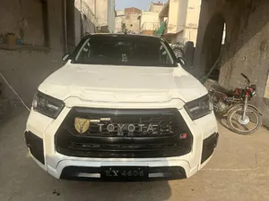 Toyota Hilux Revo V Automatic 2.8 2019 for Sale