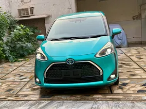 Toyota Sienta G 2022 for Sale