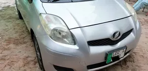 Toyota Vitz B Intelligent Package 1.0 2010 for Sale