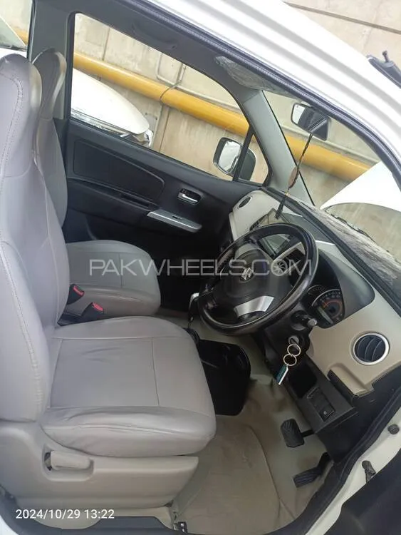 سوزوکی ویگن آر 2022 for Sale in کراچی سوزوکی ویگن آر 2022 for Sale in کراچی Image-10