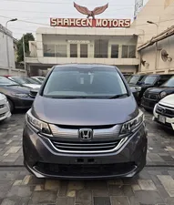 Honda Freed Hybrid B  2018 for Sale