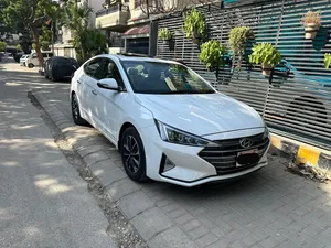 Hyundai Elantra GLS 2022 for Sale