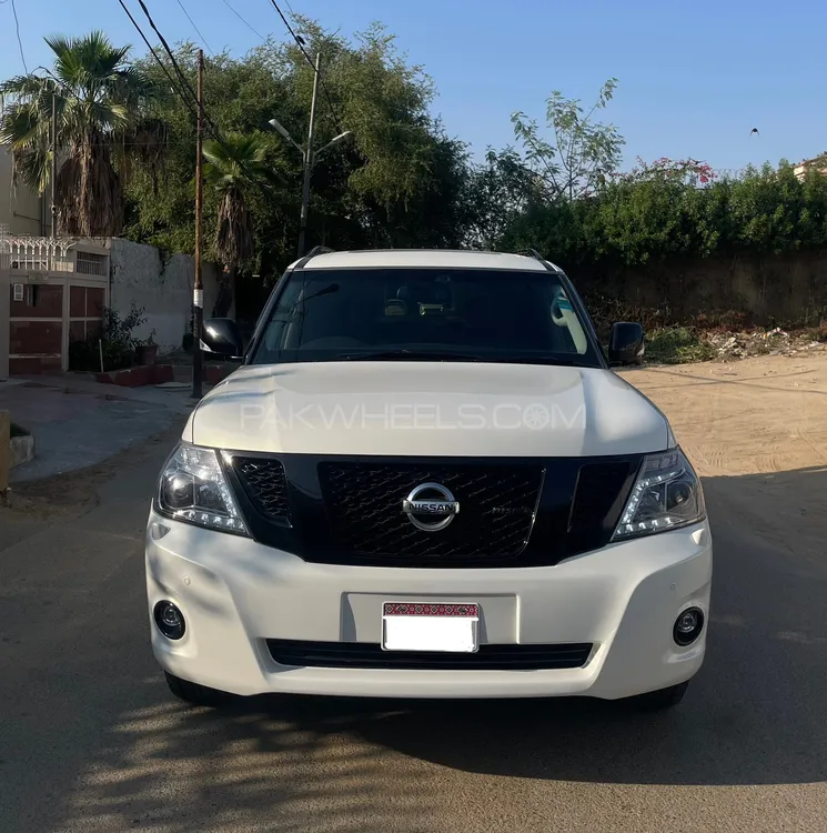 Nissan Patrol 2013 for Sale in Karachi Image-1
