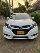 Honda Vezel Hybrid Z 2015 for Sale