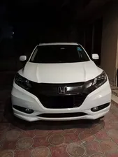 Honda Vezel Hybrid Z 2015 for Sale