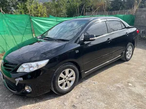 Toyota Corolla Altis SR Cruisetronic 1.6 2014 for Sale