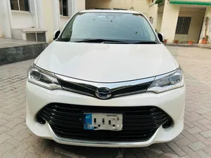 Toyota Corolla Fielder Hybrid 2015 for Sale