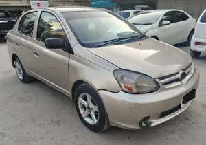 Toyota Platz F 1.0 2004 for Sale