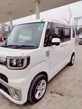 Daihatsu Wake 2015 for Sale