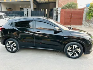 Honda Vezel Hybrid Z 2014 for Sale