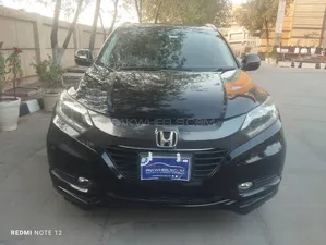 Honda Vezel Hybrid Z 2015 for Sale