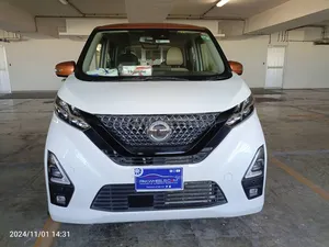 Nissan Dayz Highway Star S hybrid X pro pilot 2021 for Sale