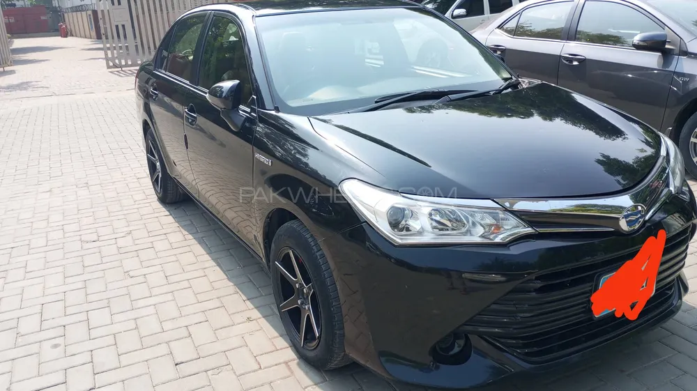 Toyota Corolla Axio 2015 for Sale in Rawalpindi Toyota Corolla Axio 2015 for Sale in Rawalpindi Image-3