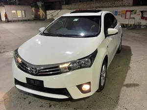 Toyota Corolla Altis Grande CVT-i 1.8 2015 for Sale