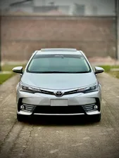 Toyota Corolla Altis Grande CVT-i 1.8 2017 for Sale