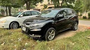 Honda Vezel Hybrid Z 2015 for Sale