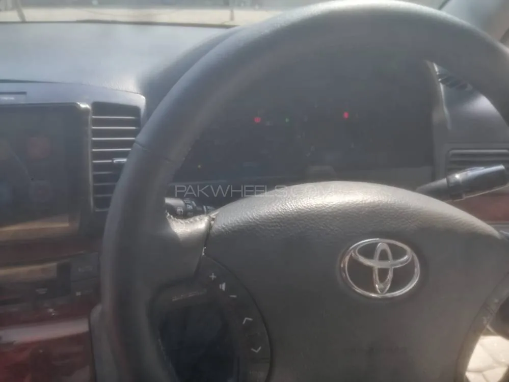 Toyota Premio 2006 for Sale in Peshawar Toyota Premio 2006 for Sale in Peshawar Image-9