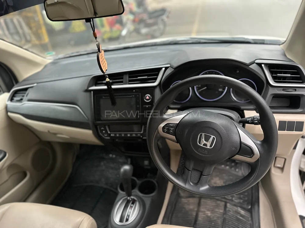 ہونڈا بی آر-وی 2021 for Sale in فیصل آباد ہونڈا بی آر-وی 2021 for Sale in فیصل آباد Image-6
