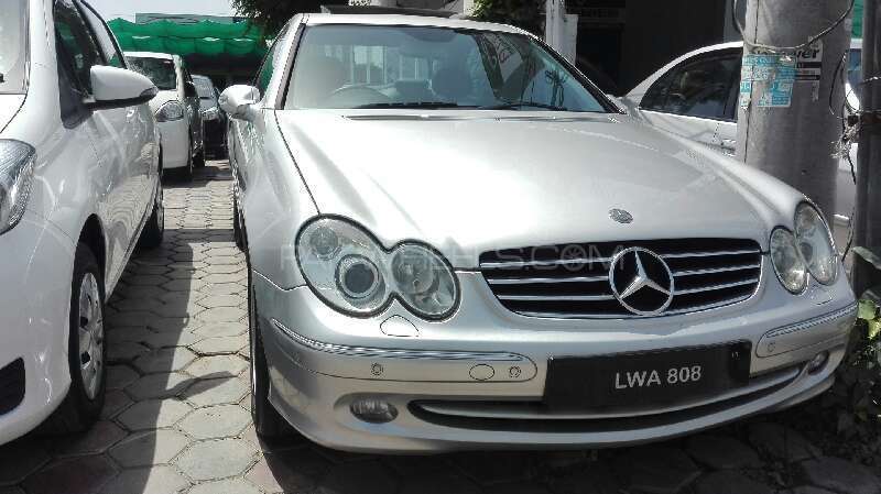 Mercedes Benz CLK Class 2002 for Sale in Lahore Image-1