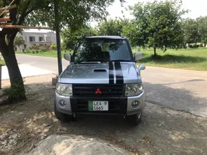 Mitsubishi Pajero Mini VR 2012 for Sale