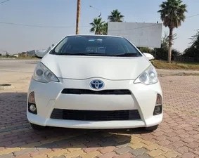 Toyota Aqua S 2012 for Sale