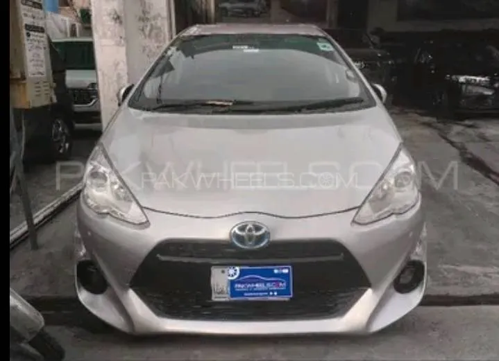 Toyota Aqua 2015 for Sale in Lahore Image-1