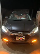 Honda Vezel Hybrid Z 2014 for Sale