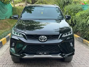 Toyota Fortuner Legender  2022 for Sale