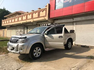 Toyota Hilux Invincible 2010 for Sale