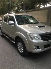 Toyota Hilux Invincible 2014 for Sale