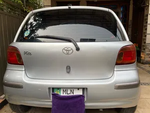 Toyota Vitz FL 1.0 2000 for Sale