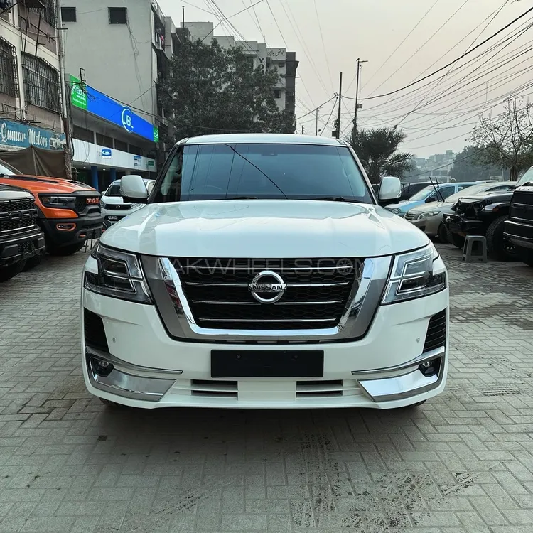 Nissan Patrol 2016 for Sale in Karachi Image-1