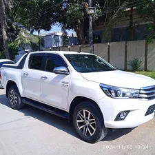 Toyota Hilux Revo V Automatic 2.8 2019 for Sale