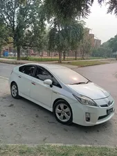 Toyota Prius S Touring Selection 1.8 2011 for Sale