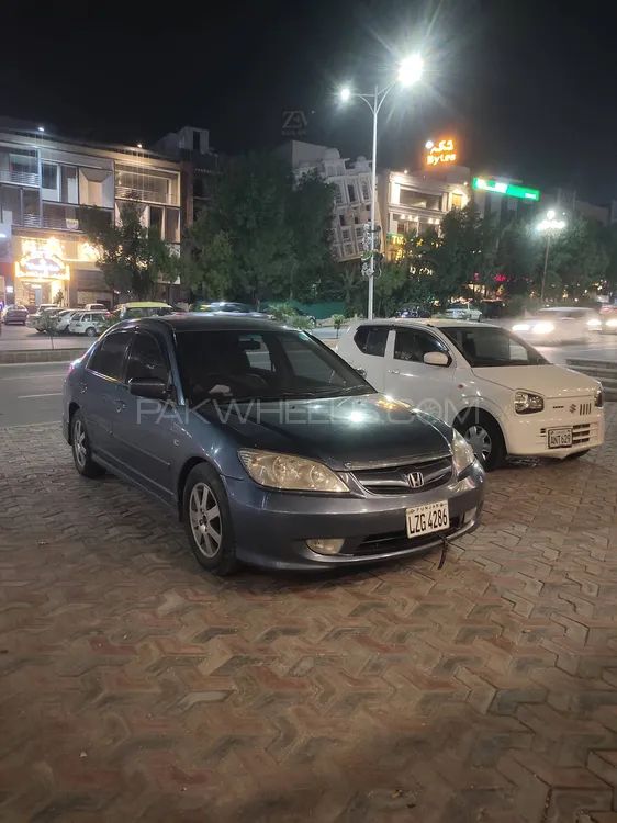 Honda Civic 2004 for Sale in Wah cantt Image-1