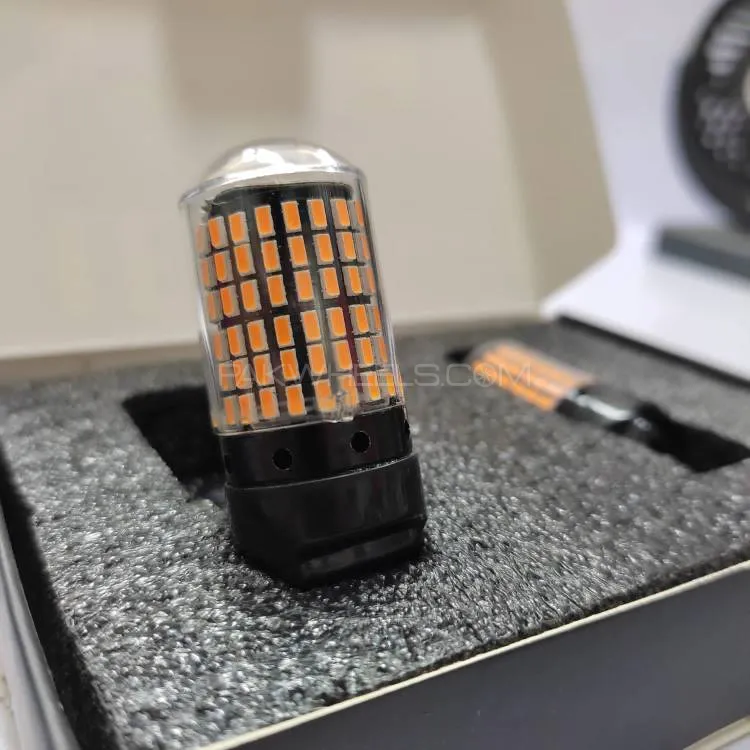 T 10 Bulbs Orange Double Point Holder Image-1