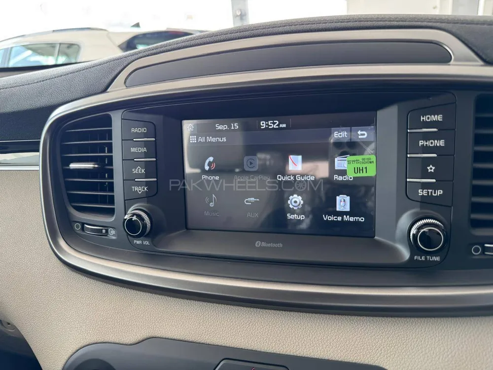 KIA Sorento 2024 for Sale in Sialkot KIA Sorento 2024 for Sale in Sialkot Image-8