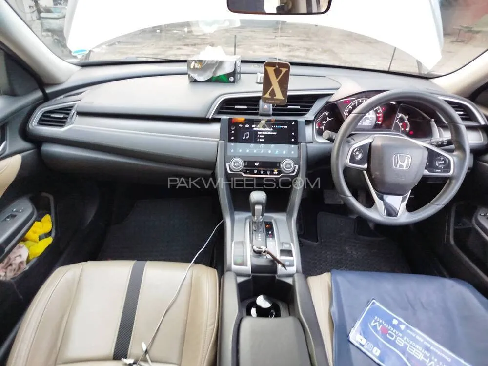 Honda Civic 2021 for Sale in Lahore Honda Civic 2021 for Sale in Lahore Image-9