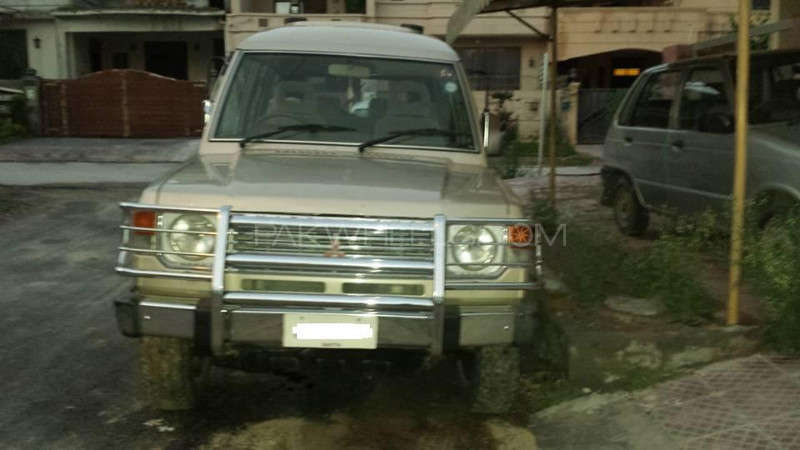 Mitsubishi Pajero 1991 for Sale in Islamabad Image-1