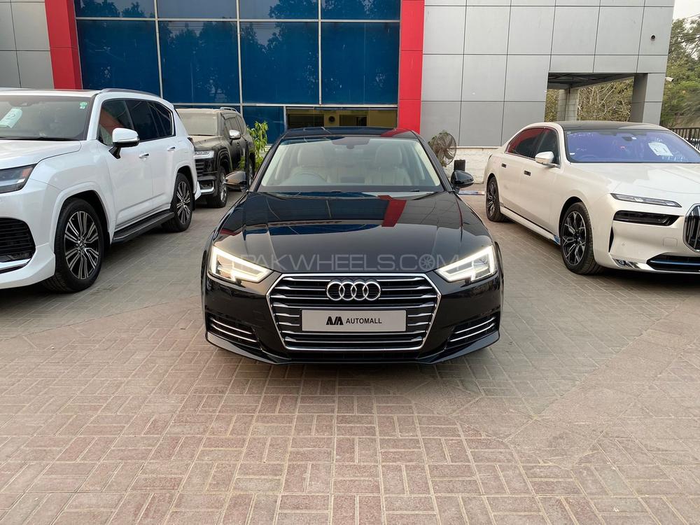 Make: Audi A4 
Model: 2018
Mileage: 14,000 km
Reg: 2018 khi

Calling and Visiting Hours

Monday to Saturday 

11:00 AM to 7:00