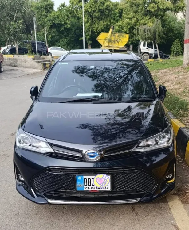 Toyota Corolla Fielder 2019 for Sale in Islamabad Image-1
