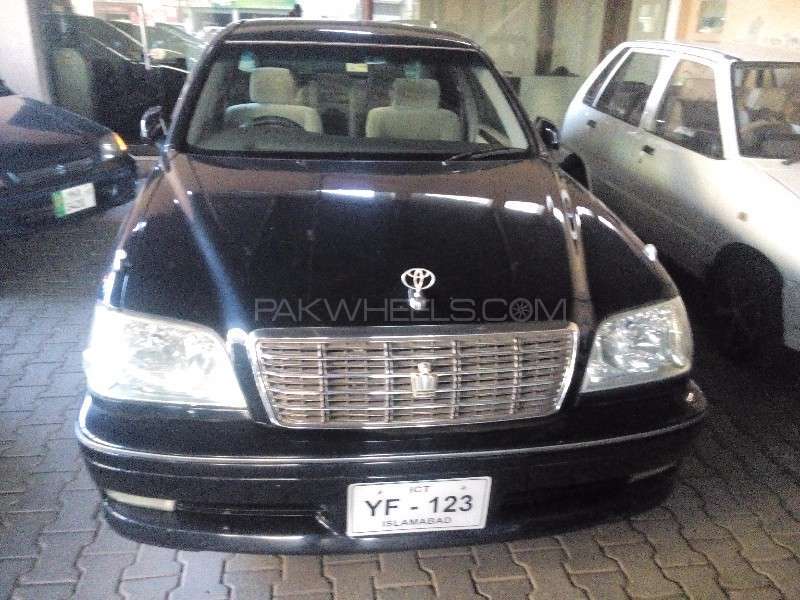 Toyota Crown 2000 for Sale in Multan Image-1