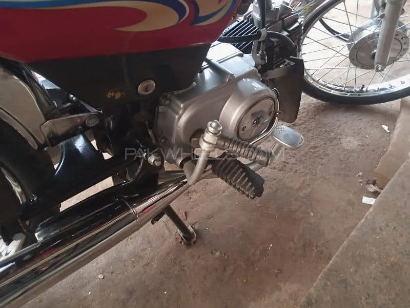 Yamaha Dhoom YD-70 2011 for Sale Yamaha Dhoom YD-70 2011 for Sale Image-4