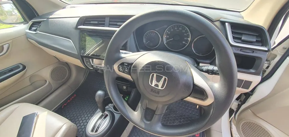Honda BR-V 2018 for Sale in Lahore Honda BR-V 2018 for Sale in Lahore Image-3