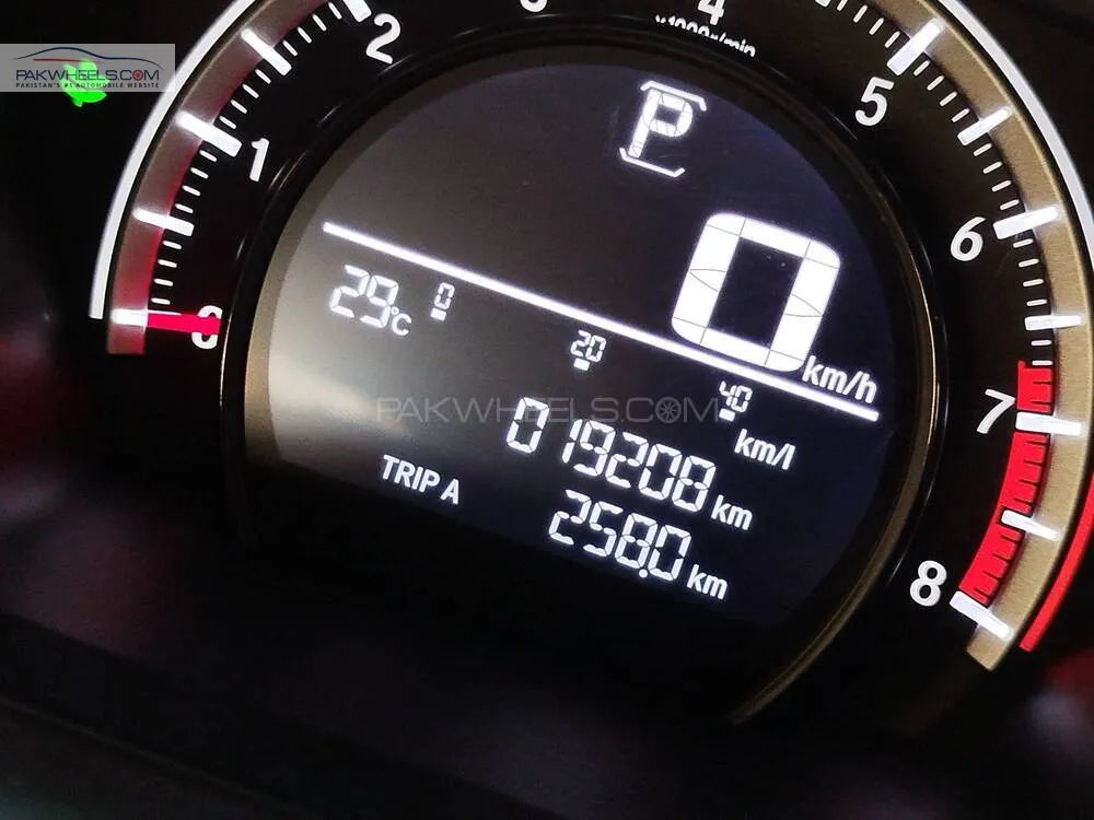 Honda Civic 2021 for Sale in Karachi Honda Civic 2021 for Sale in Karachi Image-9