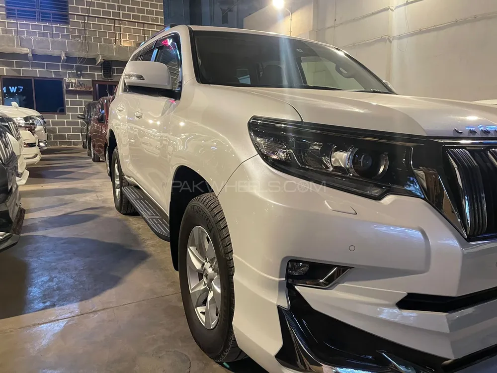 Toyota Prado 2019 for Sale in Karachi Image-1