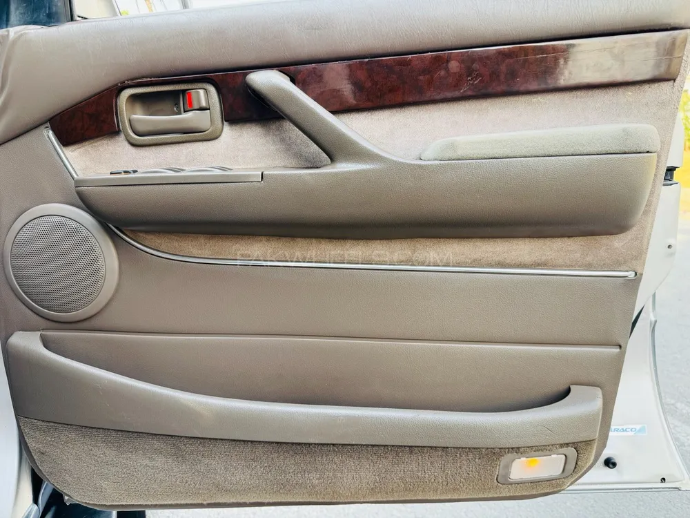 Toyota Land Cruiser 1995 for Sale in Islamabad Toyota Land Cruiser 1995 for Sale in Islamabad Image-12